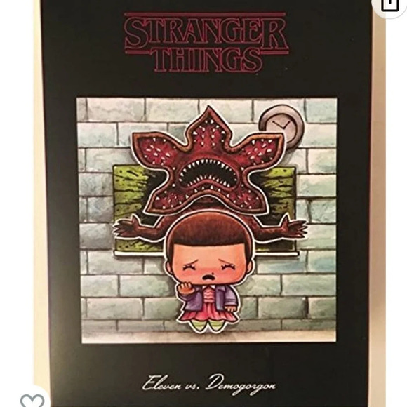New Loot Crate Stranger Things Eleven Vs. Demogorgon Exclusive Diorama - Picture 2 of 3